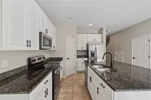 7052 Summer Holly Pl, Riverview, FL 33578 - Photo 32
