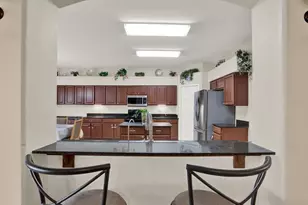 31405 Glendalough Way, Wesley Chapel, FL 33545 - Photo 12