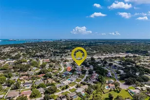 196 Overbrook Dr E, Largo, FL 33770 - Photo 50