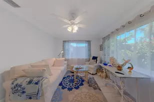 196 Overbrook Dr E, Largo, FL 33770 - Photo 32
