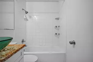 7508 N Thatcher Ave, Tampa, FL 33614 - Photo 22