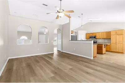 352 Clearfield Avenue, Spring Hill, FL 34606 - Photo 8
