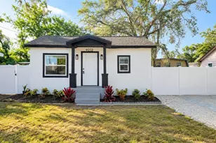 9212 N Brooks St, Tampa, FL 33612 - Photo 1