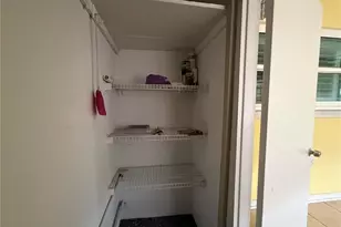 6000 21st St N, Saint Petersburg, FL 33714 - Photo 20