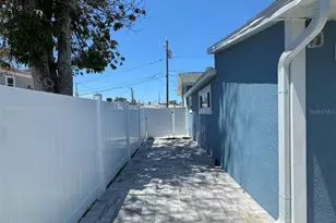 14 Mill St, Tarpon Springs, FL 34689 - Photo 18