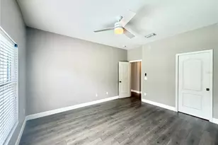 804 Coade Stone Dr, Seffner, FL 33584 - Photo 12
