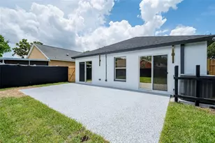 7522 Oxford Garden Cir, Apollo Beach, FL 33572 - Photo 42