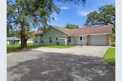 483 Lincoln Avenue, Masaryktown, FL 34604 - Photo 4