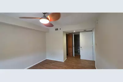 701 S Madison Avenue #407, Clearwater, FL 33756 - Photo 8