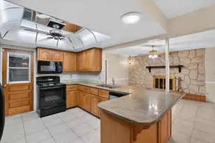 6999 16th Ave N, Saint Petersburg, FL 33710 - Photo 28