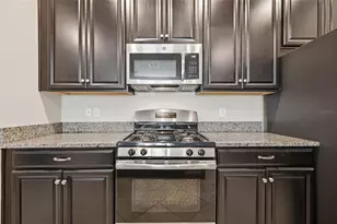 21816 Crest Meadow Dr, Land O Lakes, FL 34637 - Photo 8