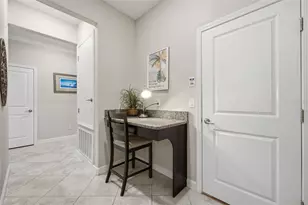 21816 Crest Meadow Dr, Land O Lakes, FL 34637 - Photo 2