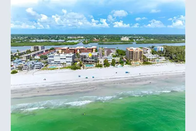 19700 Gulf Boulevard #403, Indian Shores, FL 33785 - Photo 6