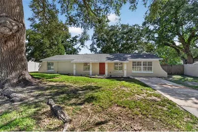 522 Highview Circle N, Brandon, FL 33510 - Photo 1