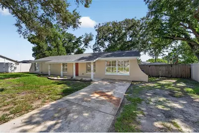522 Highview Circle N, Brandon, FL 33510 - Photo 2