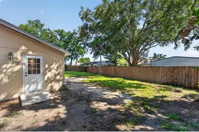 522 Highview Circle N, Brandon, FL 33510 - Photo 18