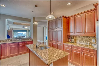 1042 Bellasol Way #203, Apollo Beach, FL 33572 - Photo 10