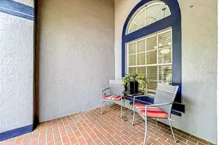 11607 Grove Arcade Dr, Riverview, FL 33569 - Photo 2