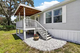38310 Pear Ct, Zephyrhills, FL 33542 - Photo 4