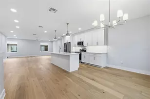 4208 W Carmen St, Tampa, FL 33609 - Photo 8