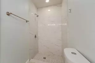 1005 N Highland Ave, Clearwater, FL 33755 - Photo 20