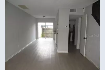 13054 N 20th Street, Tampa, FL 33612 - Photo 10
