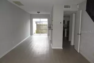 13054 N 20th St, Tampa, FL 33612 - Photo 10