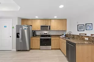 12000 Gulf Blvd, Treasure Island, FL 33706 - Photo 14