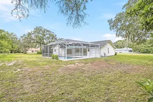 2462 Stephanie Dr, Spring Hill, FL 34608 - Photo 38