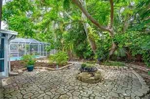326 Mehlenbacher Rd, Belleair, FL 33756 - Photo 28
