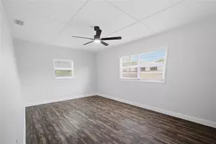 3502 Liles Ln, Plant City, FL 33563 - Photo 10