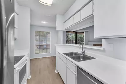 8609 Mallard Reserve Drive #203, Tampa, FL 33614 - Photo 10