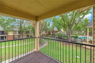 8609 Mallard Reserve Dr, Tampa, FL 33614 - Photo 20