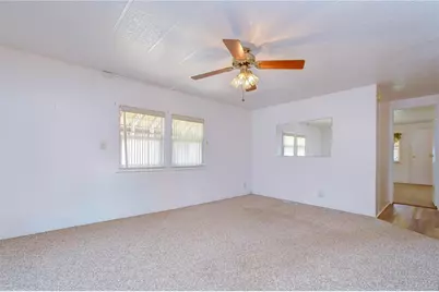 37816 Barcelona Avenue, Zephyrhills, FL 33541 - Photo 20