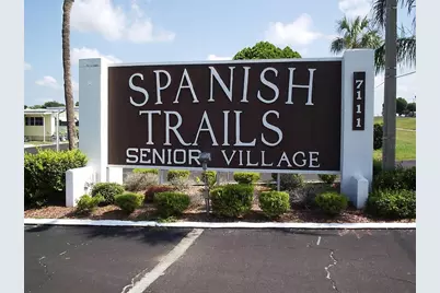37816 Barcelona Avenue, Zephyrhills, FL 33541 - Photo 40