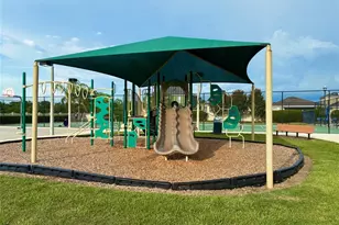 8026 Carriage Pointe Dr, Gibsonton, FL 33534 - Photo 52