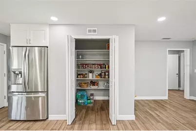 6010 Bayou Grande Boulevard NE, Saint Petersburg, FL 33703 - Photo 20