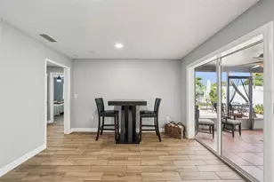 6010 Bayou Grande Blvd NE, Saint Petersburg, FL 33703 - Photo 12