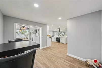 6010 Bayou Grande Boulevard NE, Saint Petersburg, FL 33703 - Photo 14