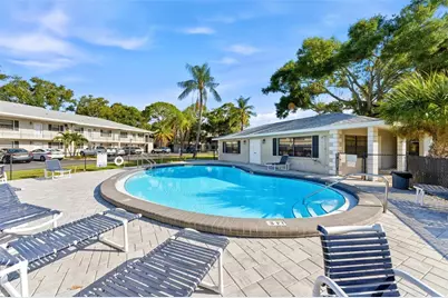 101 Lake Avenue NE #215, Largo, FL 33771 - Photo 46