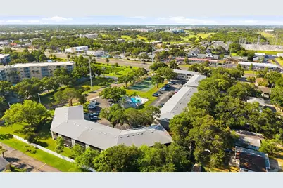 101 Lake Avenue NE #215, Largo, FL 33771 - Photo 40