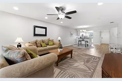 101 Lake Avenue NE #215, Largo, FL 33771 - Photo 10