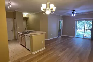 5618 Pinnacle Heights Cir, Tampa, FL 33624 - Photo 8