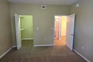 5618 Pinnacle Heights Cir, Tampa, FL 33624 - Photo 30