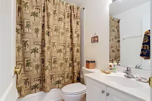 2221 Oxford Ridge Cir, Lehigh Acres, FL 33973 - Photo 38