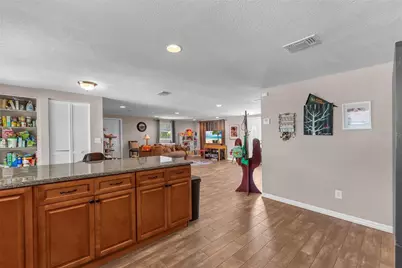 1815 30th Street SE, Ruskin, FL 33570 - Photo 18