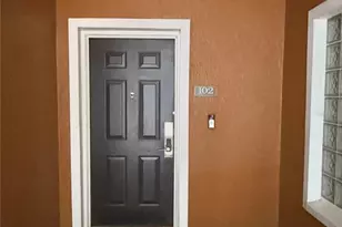 3060 Pirates Retreat Ct, Kissimmee, FL 34747 - Photo 2