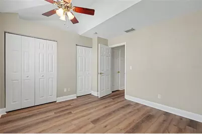269 Madeira Circle, Saint Petersburg, FL 33715 - Photo 18