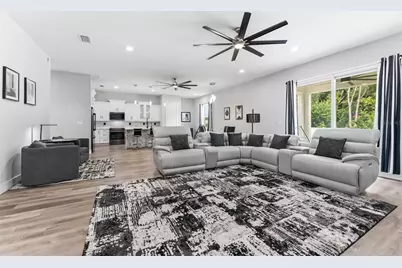 9714 Van Street, Tampa, FL 33615 - Photo 10