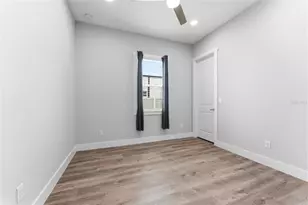 9714 Van St, Tampa, FL 33615 - Photo 32